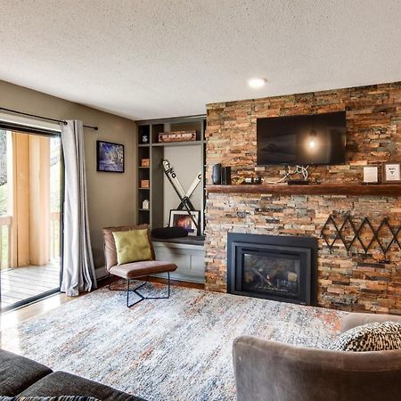 Ski-Inandout And Golf Condo With Aandc At Holiday Valley! Ellicottville Esterno foto